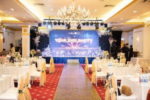 nhà hàng tổ chức tiệc tất niên công ty chất nhất tại Đà Nẵng