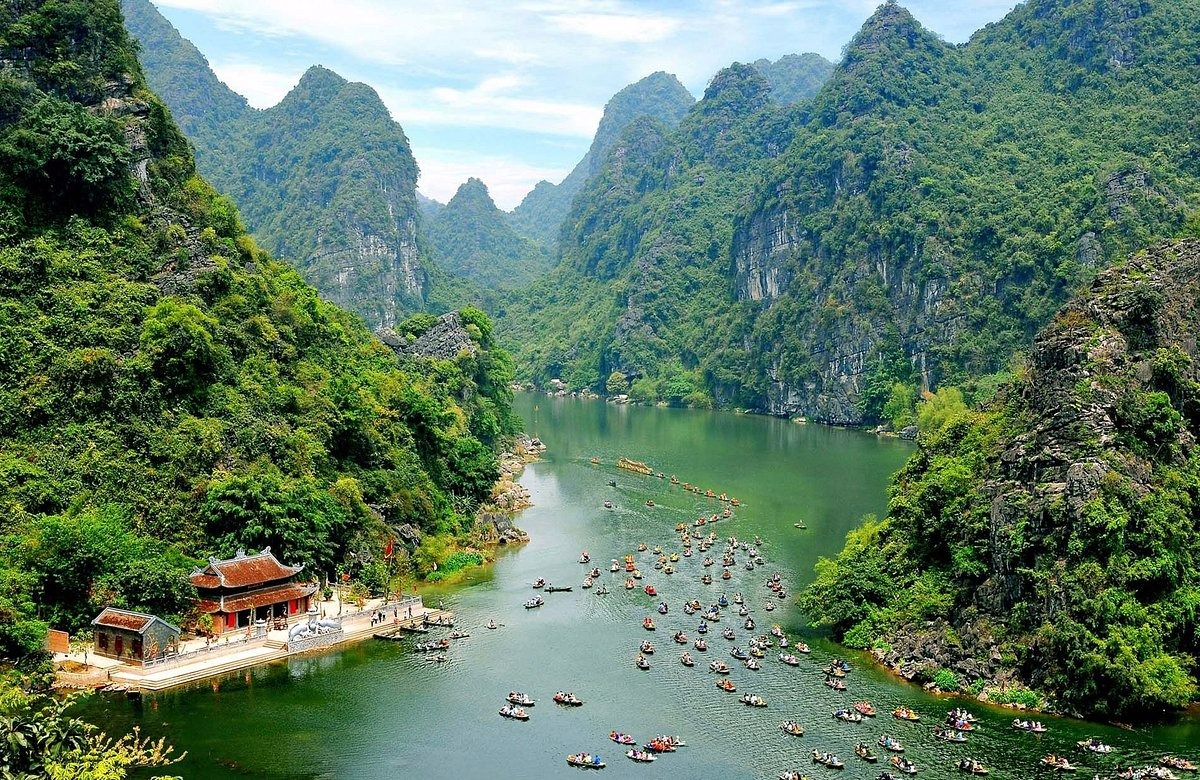 Ninh Bình Tràng An - Danh lam thắng cảnh nổi tiếng ở Việt Nam