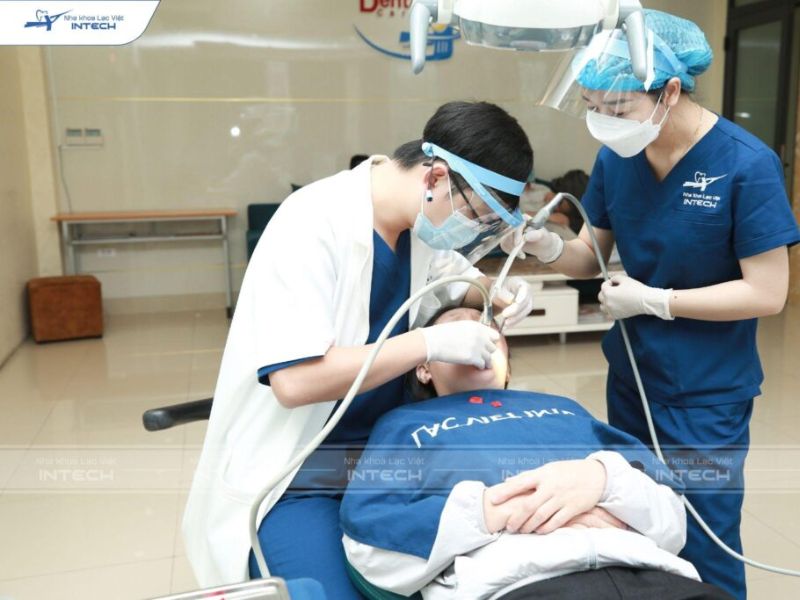 Nha khoa Lạc Việt Intech - Địa chỉ trồng răng implant tốt nhất Hà Nội