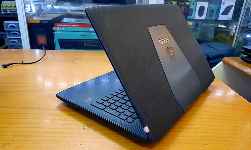 Laptop gaming cũ giá rẻ Asus GL552JX 6GB tầm giá khoảng 12.500.000 đồng