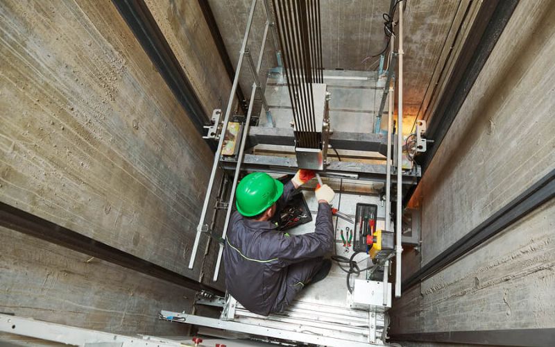 VIETLIFT - Công ty sửa chữa thang máy tại TPHCM