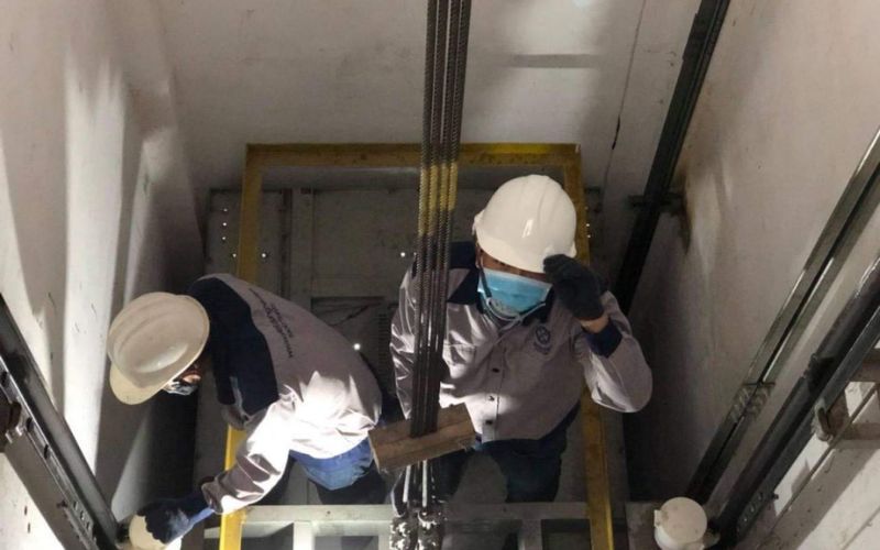 Công ty bảo trì và sửa chữa thang máy Việt Trung