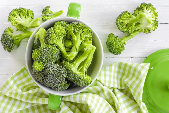 Bông cải xanh chứa tới 2.3mg Vitamin E/100g - Loại rau củ chứa nhiều Vitamin E