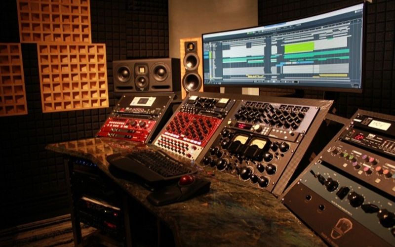Phòng thu âm giá rẻ - HIT Production