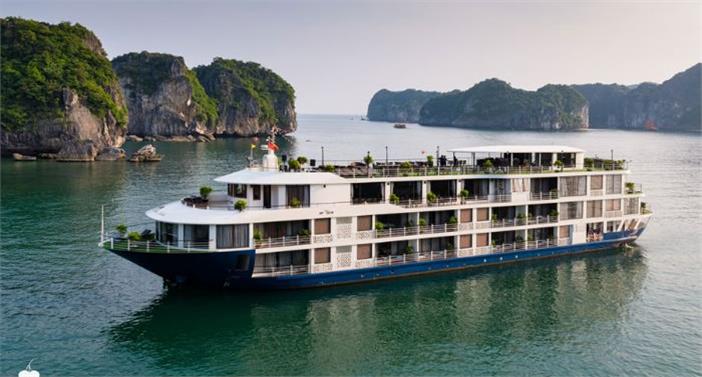 Du thuyền 5 sao Mon Chéri - Du thuyền sang trọng bậc nhất Việt Nam
