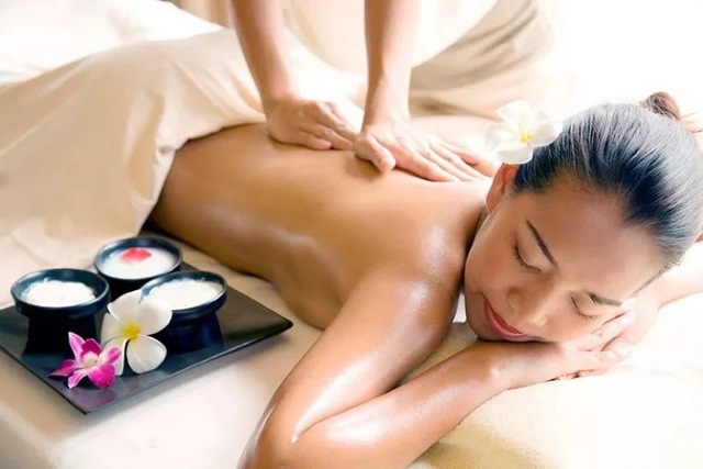 Glow Spa - Massage bấm huyệt trị liệu
