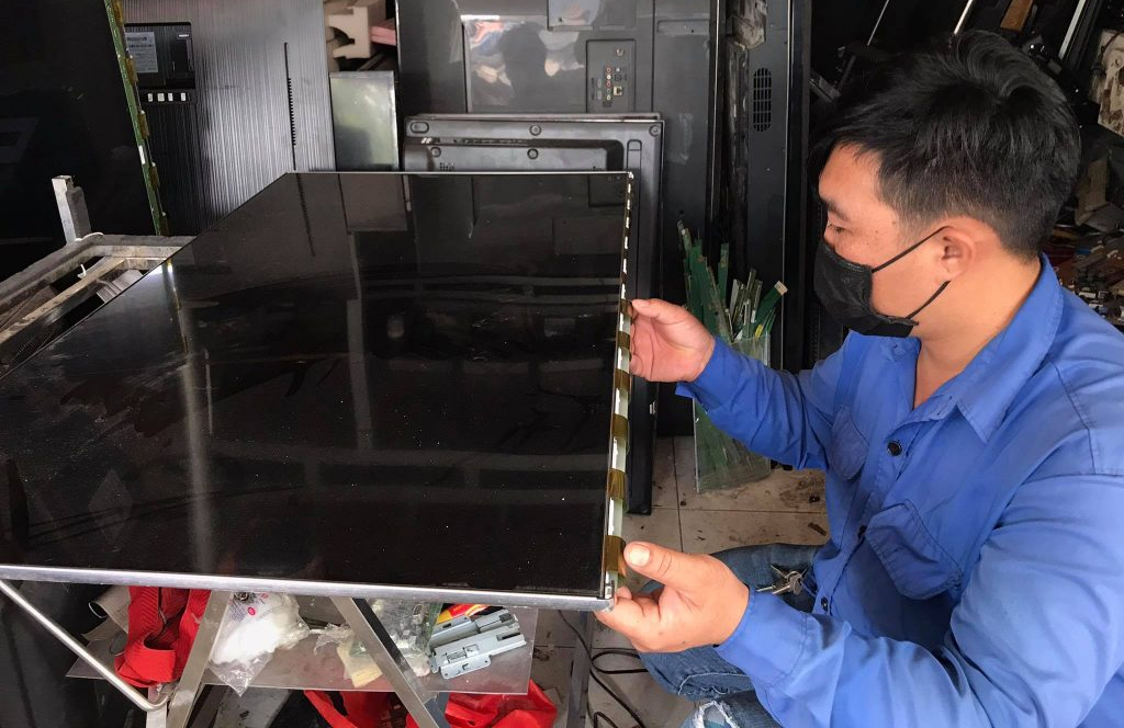 Điện tử, điện lạnh Bá Thành - Sửa tivi tại nhà Đà Nẵng